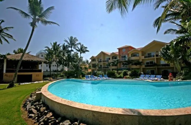 Hotel Agualina Kite Resort swimming pool
